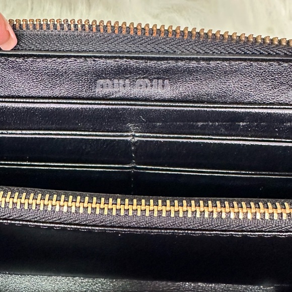 Authentic Miu Miu by Prada leather Black Croc Embossed Zip Around Wallet vintage - Picture 11 of 15